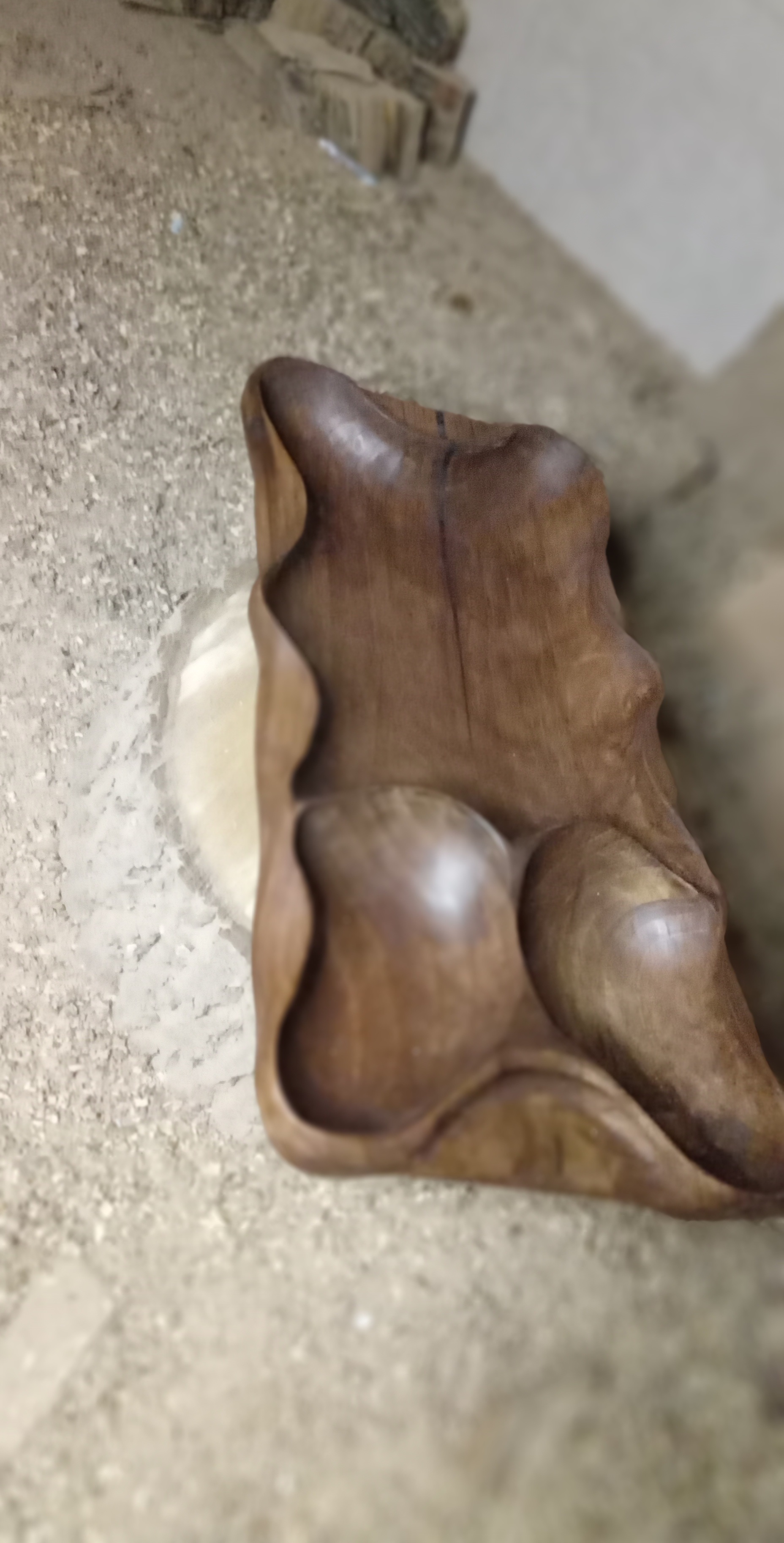 سینی دفورمه چوب گردو کد۲۲