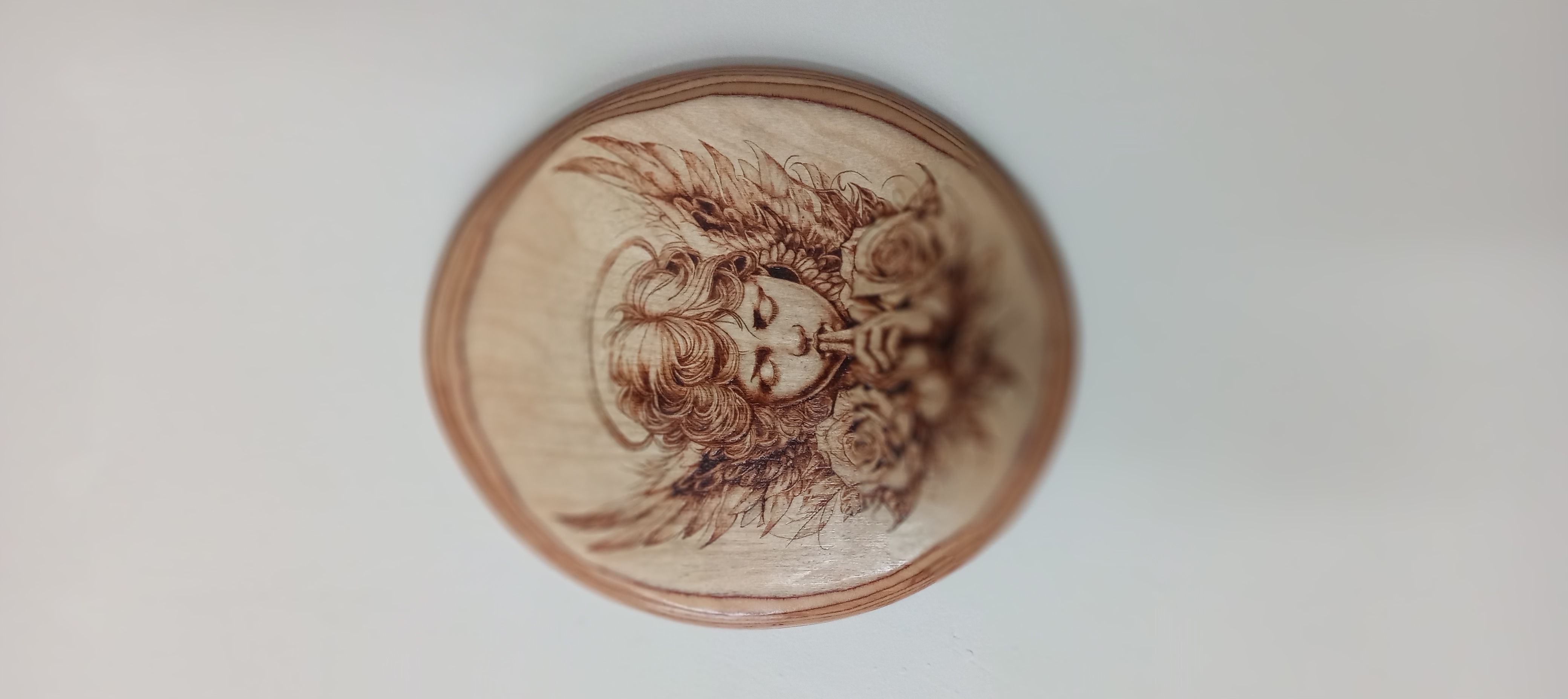 تابلو سوخته نگاری طرح فرشته