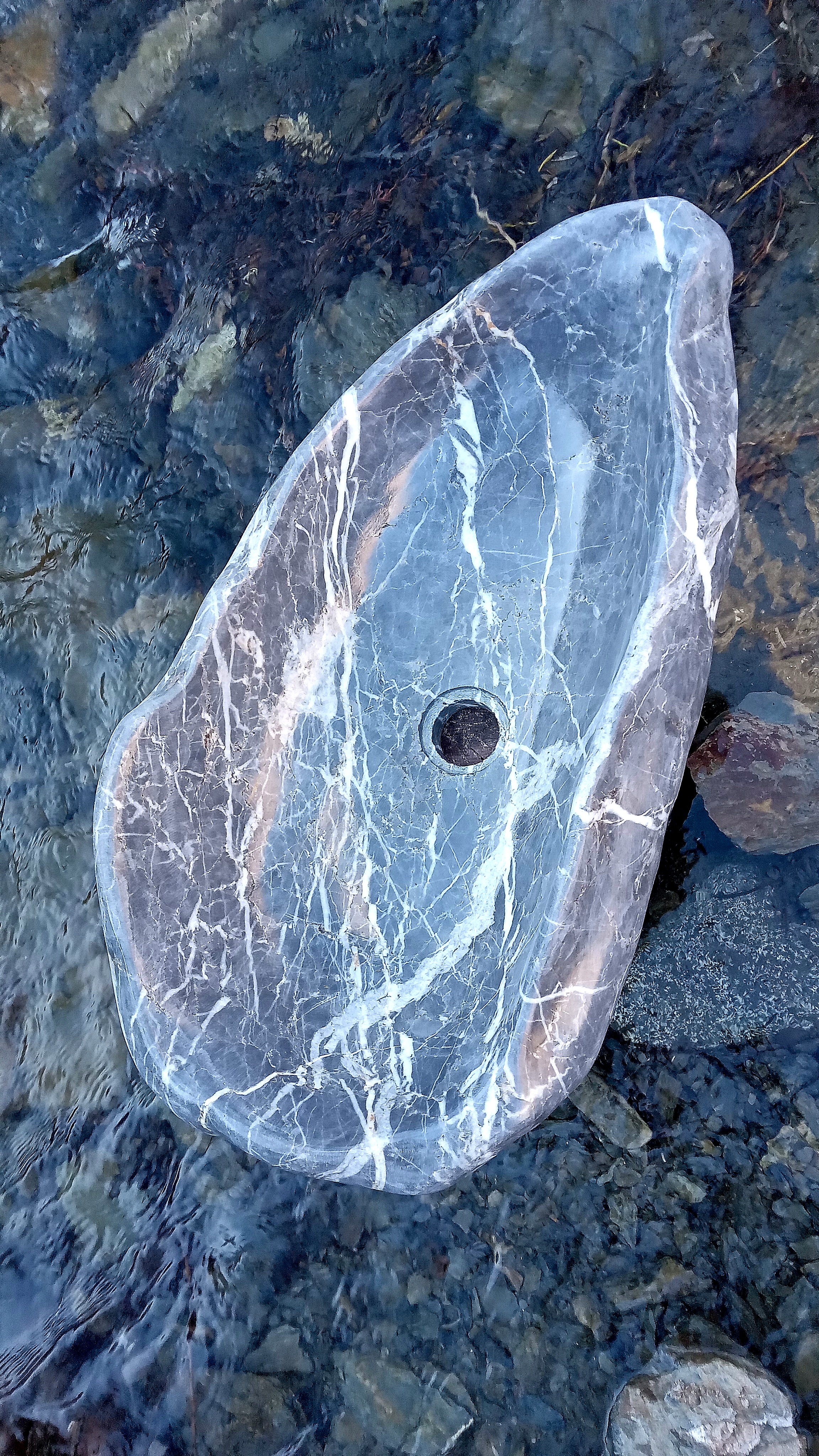 سنگ روشویی رودخانه ای